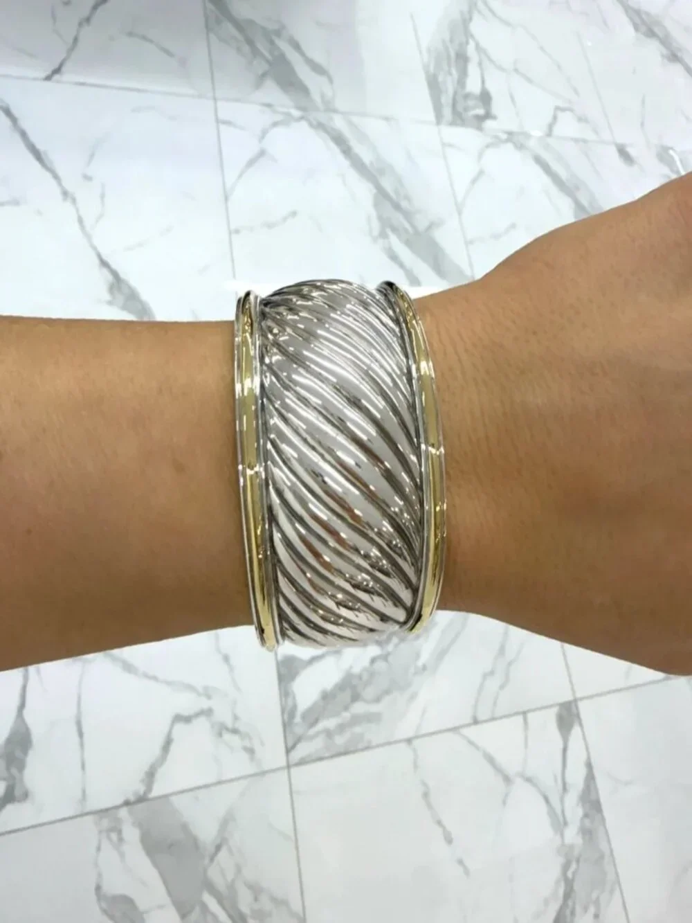 David Yurman Thoroughbred Wide Cuff Bracelet 925 18K Gold Excellent